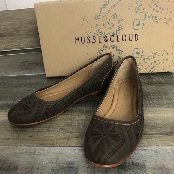 Muse & Cloud Kendal Brown Ballet Leather Flats Size 9 - Picture 5 of 9